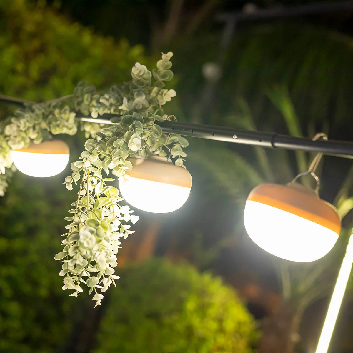 Ampoule rechargeable solaire New Garden