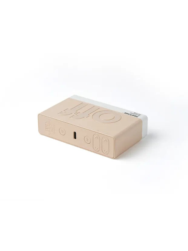 Reveil Flip on/off Lexon Pantone beige 2