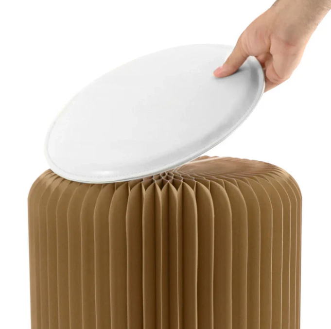 Tabouret pliable PM, Léon Stooly