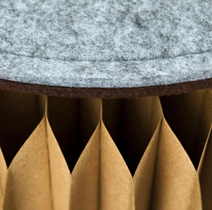 Tabouret pliable PM, Léon Stooly