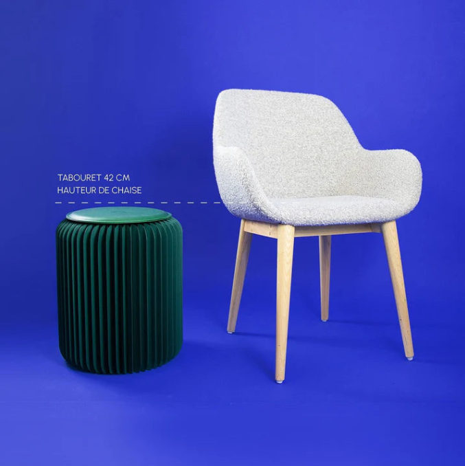 Tabouret pliable PM, Léon Stooly
