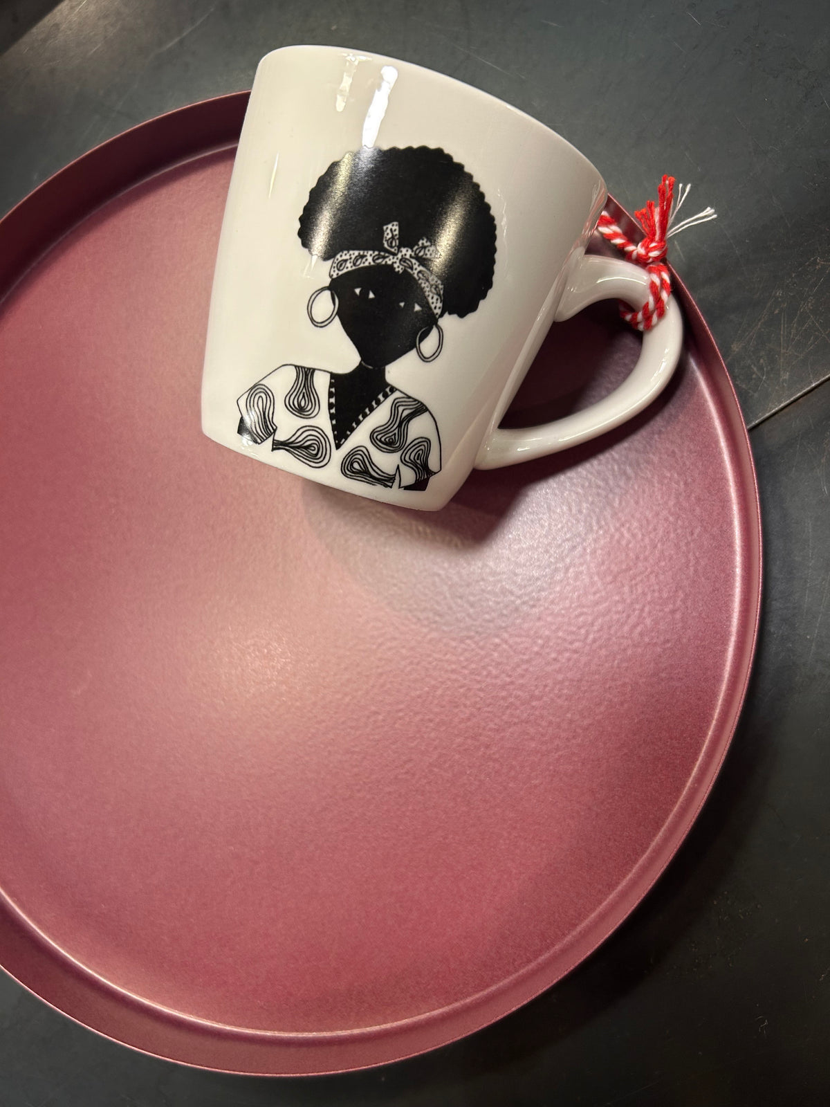 Tasse peint à la main Helen B