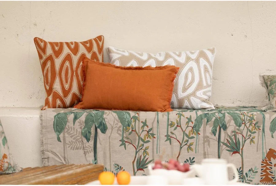 Coussin brodé Leya cuivre Vivaraise